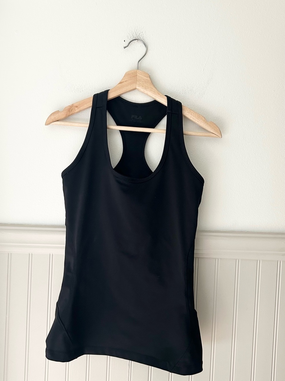 Fila Black Racerback Athletic Tank Top Performance Stretch Size Medium